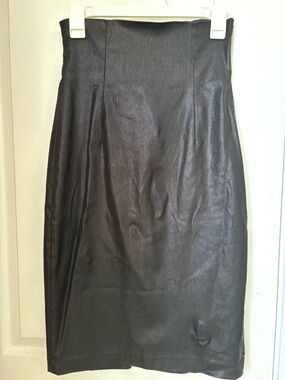 Avenue Montaigne High-Waist Black Pencil Skirt, Size 6
